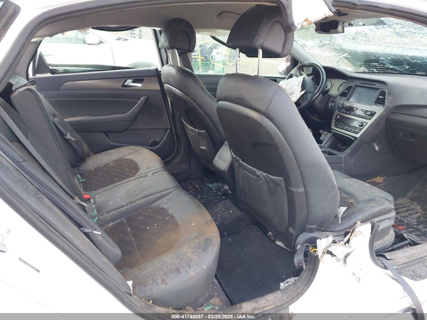 2015 HYUNDAI SONATA VIN: 5NPE34AF0FH154954