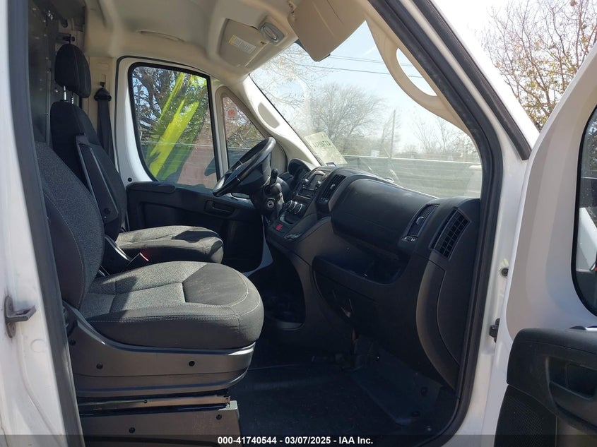 2019 RAM PROMASTER 1500 VIN: 3C6TRVNGXKE555139