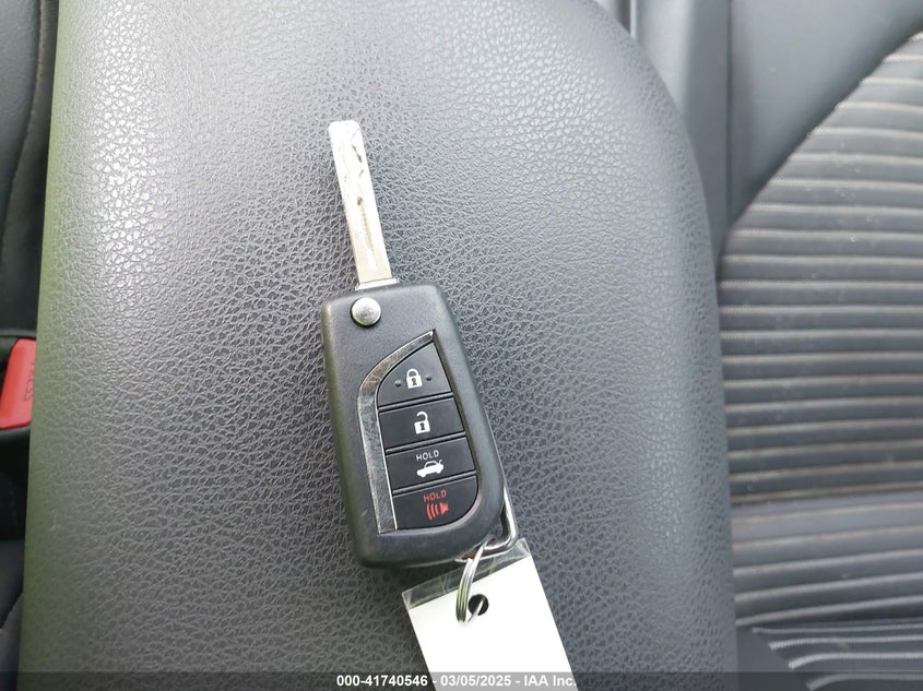 2021 TOYOTA CAMRY VIN: 4T1G11AK2MU471174