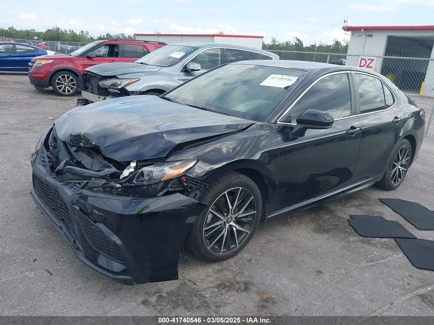 2021 TOYOTA CAMRY VIN: 4T1G11AK2MU471174