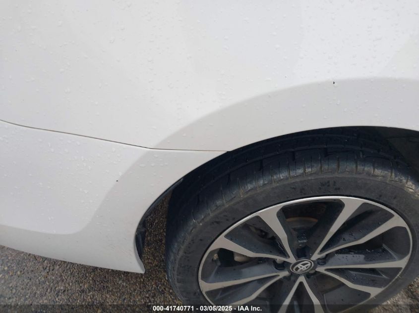 2017 Toyota Corolla Se VIN: 5YFBURHE8HP624714 Lot: 41740771