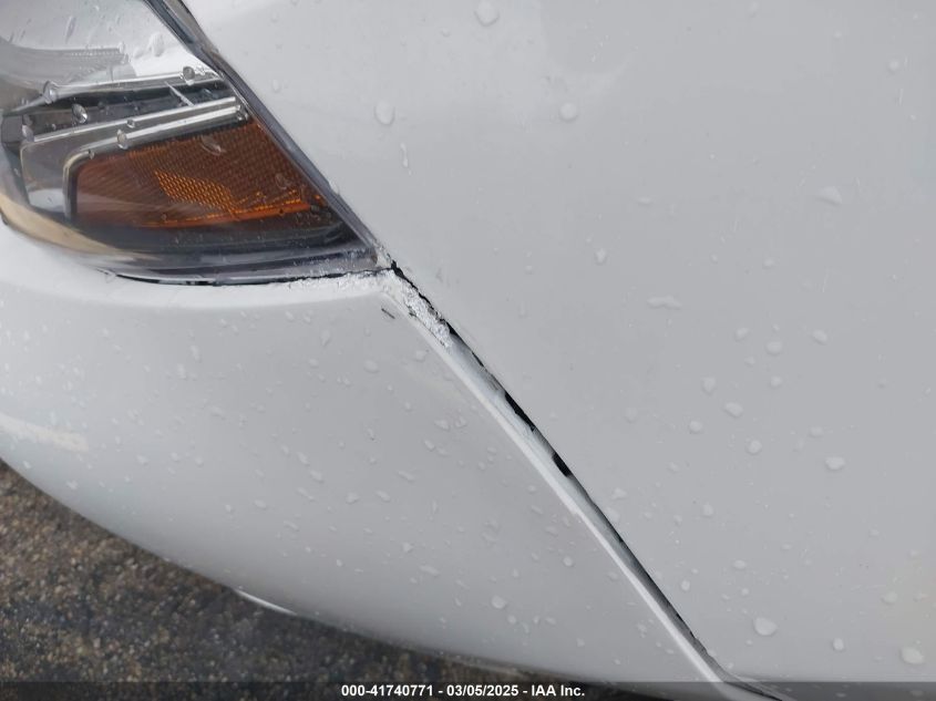 2017 Toyota Corolla Se VIN: 5YFBURHE8HP624714 Lot: 41740771