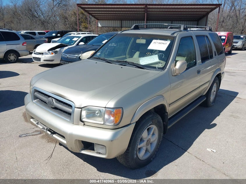 2000 NISSAN PATHFINDER auction photo 2