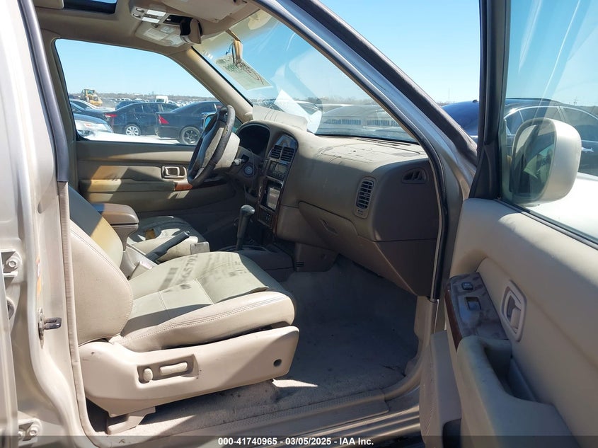 2000 NISSAN PATHFINDER auction photo 5