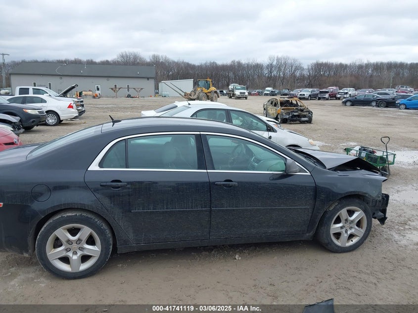 2011 CHEVROLET MALIBU VIN: 1G1ZB5E1XBF332844
