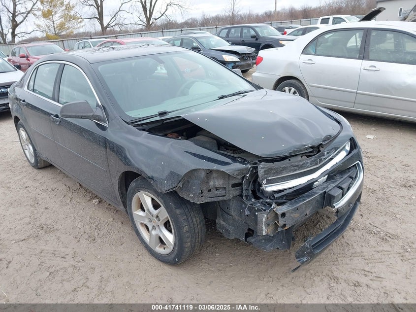 2011 CHEVROLET MALIBU VIN: 1G1ZB5E1XBF332844