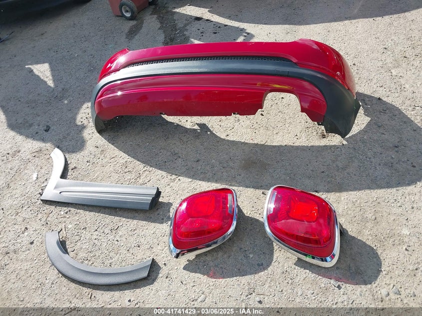 2016 FIAT 500X EASY - ZFBCFYBT0GP330927