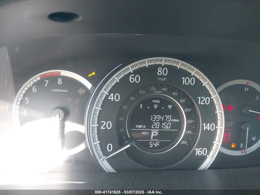2015 HONDA ACCORD VIN: 1HGCR2F73FA051483
