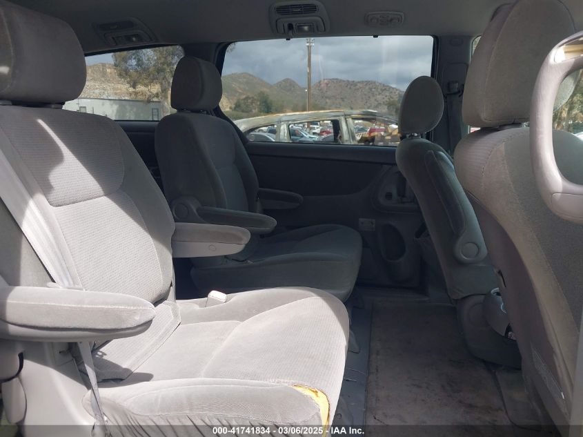 2004 Toyota Sienna Le VIN: 5TDZA23C44S154719 Lot: 41741834