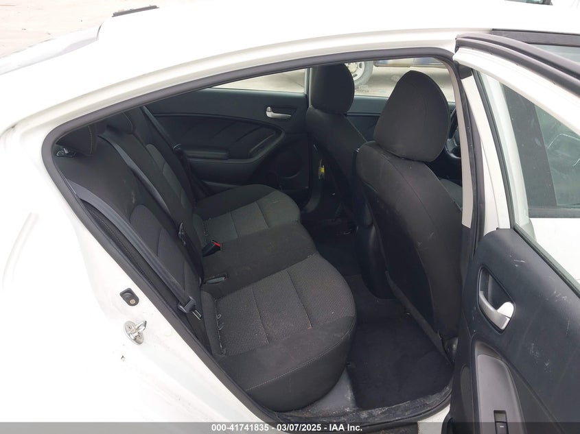 2018 KIA FORTE LX - 3KPFK4A70JE195260