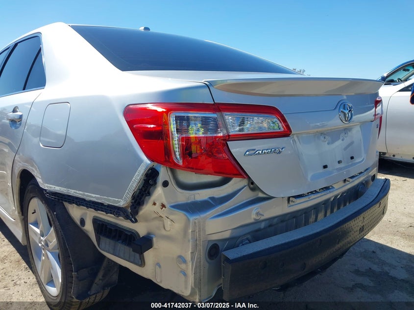 2013 TOYOTA CAMRY VIN: 4T1BF1FK8DU664983