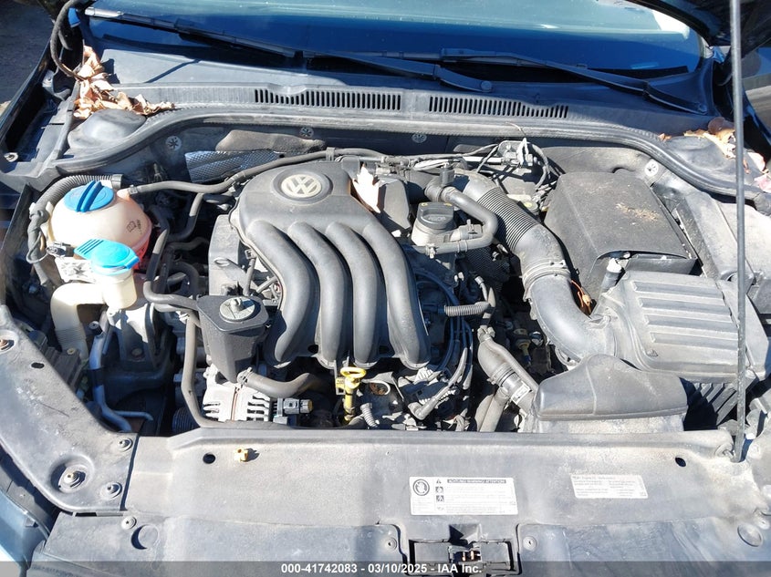 2015 VOLKSWAGEN JETTA 2.0L S - 3VW2K7AJ6FM292338