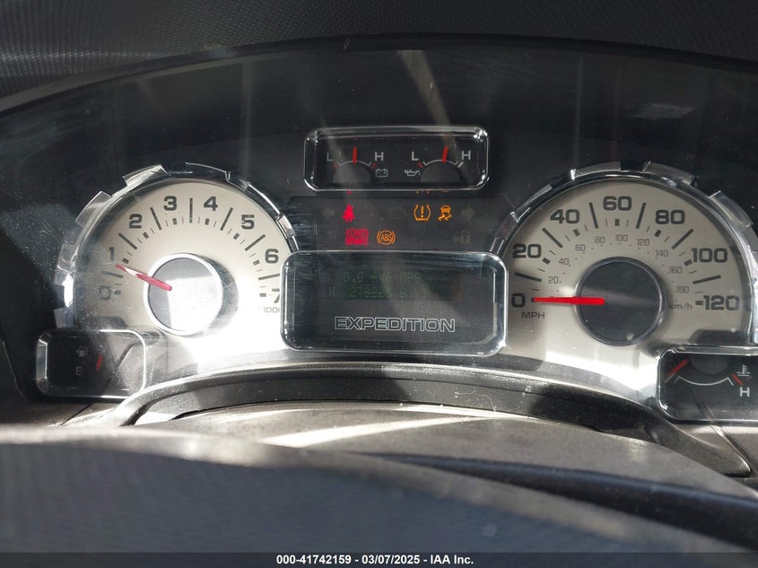 2010 FORD EXPEDITION VIN: 1FMJU2A5XAEB20631