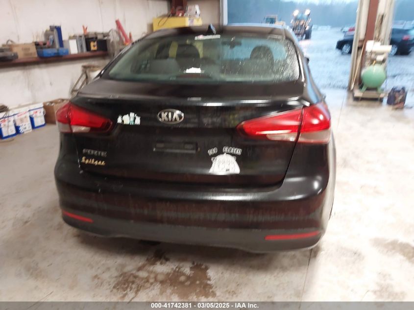 2017 Kia Forte Lx VIN: 3KPFL4A74HE012885 Lot: 41742381