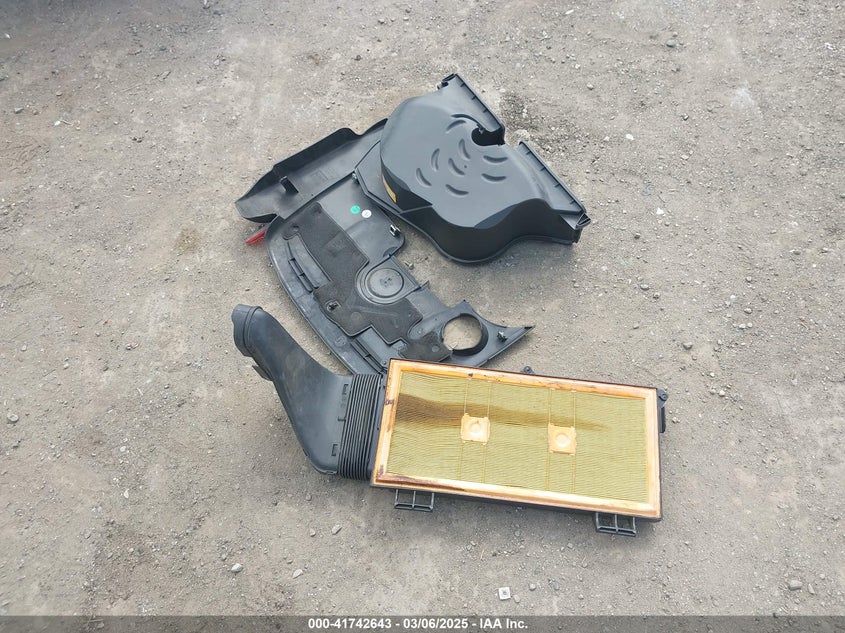 2014 MERCEDES-BENZ E 350 - WDDHF5KBXEA905771