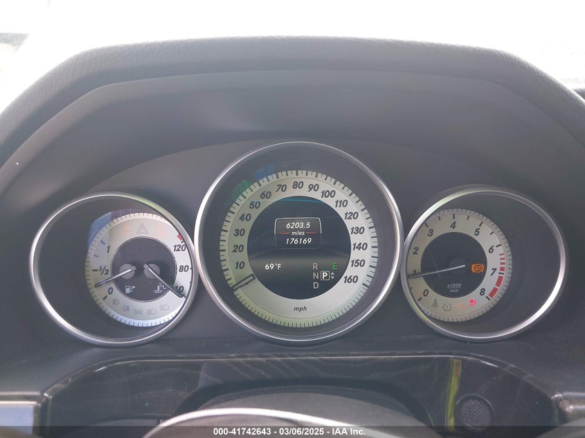 2014 MERCEDES-BENZ E 350 - WDDHF5KBXEA905771