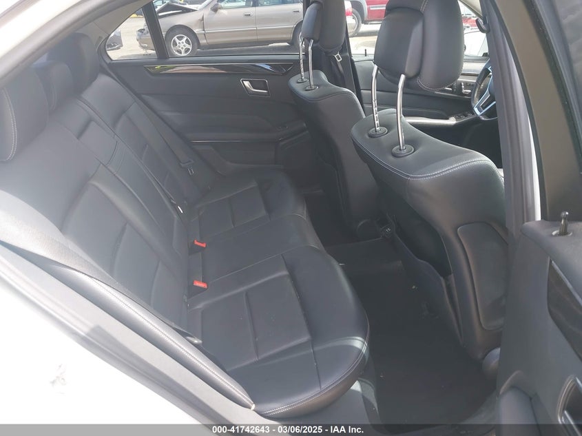 2014 MERCEDES-BENZ E 350 - WDDHF5KBXEA905771