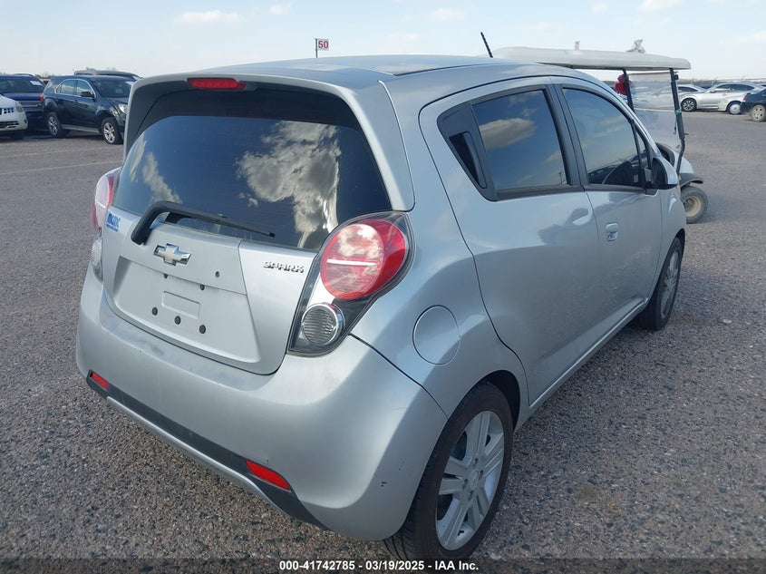 2014 CHEVROLET SPARK auction photo 4