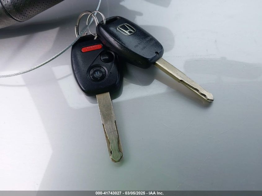 2008 Honda Fit Sport VIN: JHMGD38648S063629 Lot: 41743027