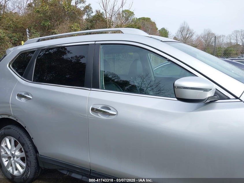 2018 NISSAN ROGUE SV - KNMAT2MV4JP621859