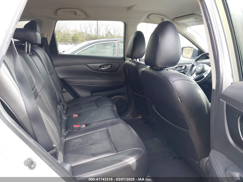 2018 NISSAN ROGUE SV - KNMAT2MV4JP621859