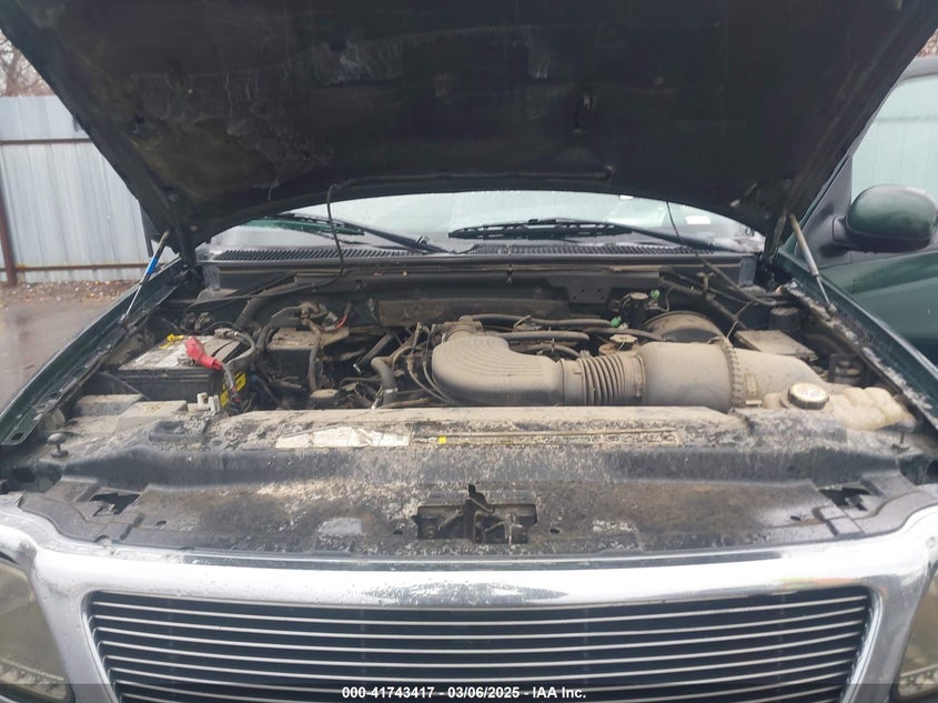 2001 Ford F-150 King Ranch Edition/Lariat/Xlt VIN: 1FTRW08LX1KC50422 Lot: 41743417