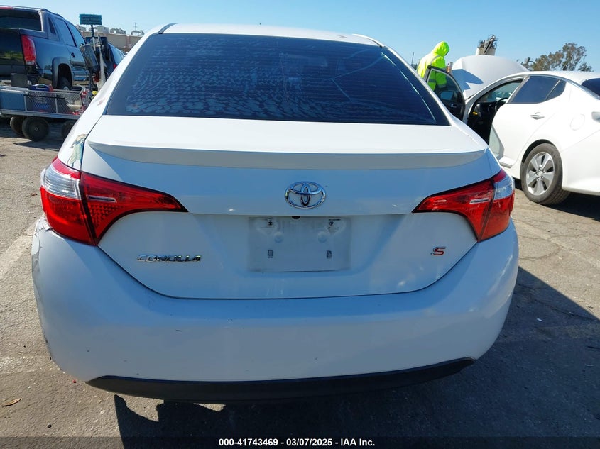 2015 TOYOTA COROLLA S PLUS - 5YFBURHE1FP361964