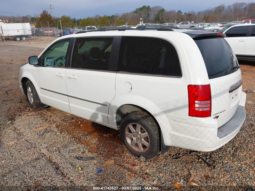 2009 CHRYSLER TOWN & COUNTRY VIN: 2A8HR54149R613436