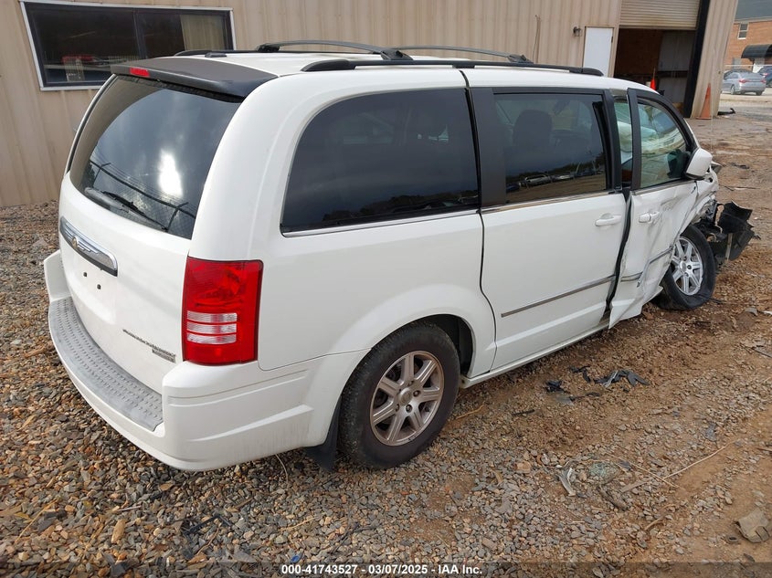 2009 CHRYSLER TOWN & COUNTRY VIN: 2A8HR54149R613436