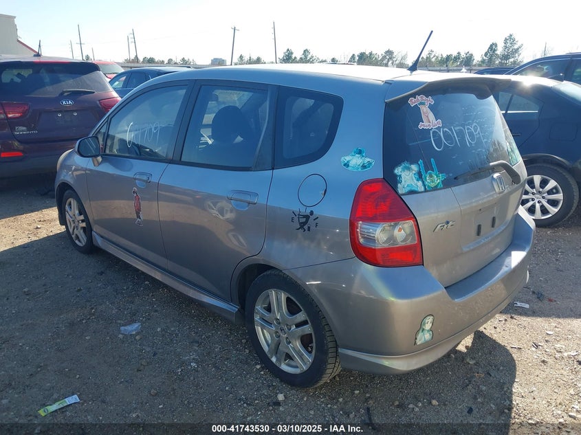 2008 HONDA FIT VIN: JHMGD38608S001709