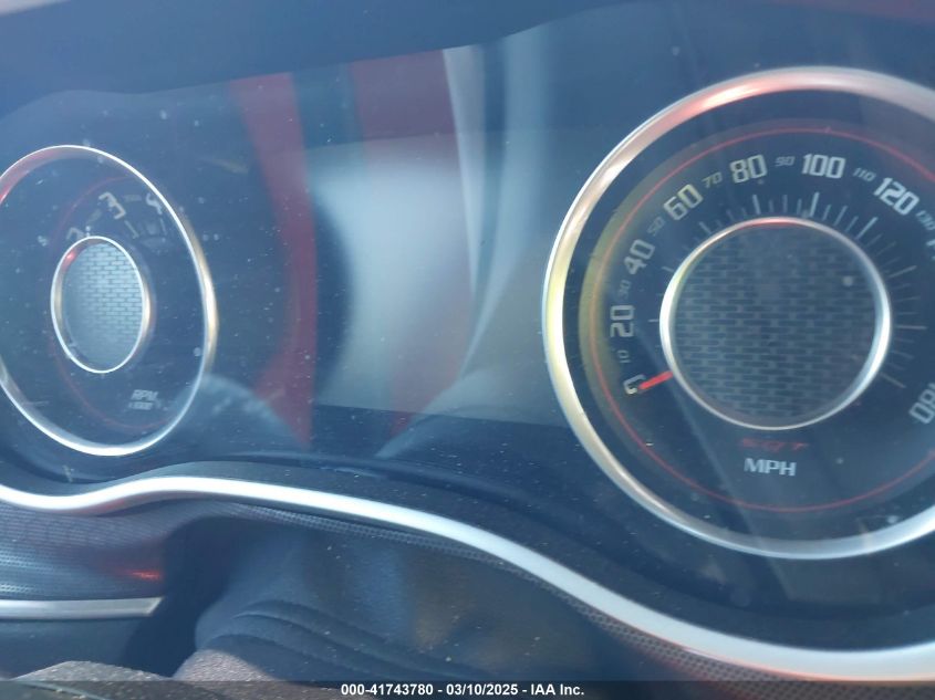 2015 Dodge Challenger Srt 392 VIN: 2C3CDZDJ9FH833409 Lot: 41743780