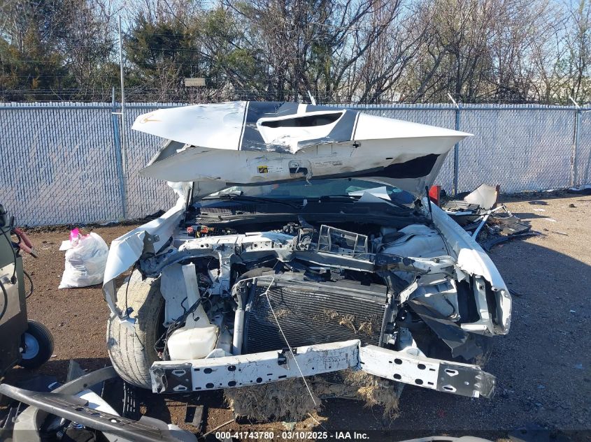 2015 Dodge Challenger Srt 392 VIN: 2C3CDZDJ9FH833409 Lot: 41743780