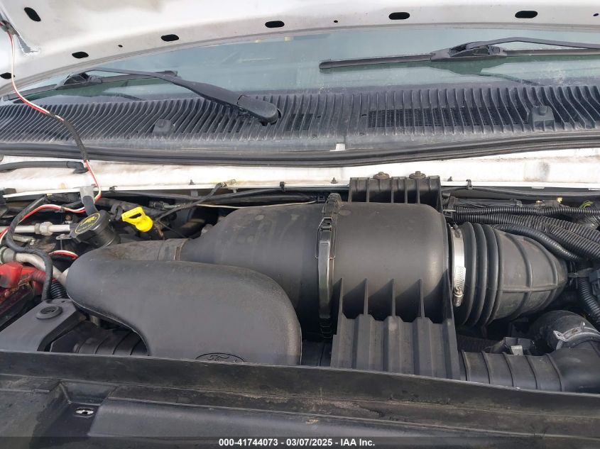 2017 Ford E-450 Cutaway VIN: 1FDFE4FSXHDC67335 Lot: 43369839