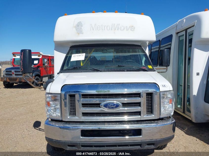 2017 Ford E-450 Cutaway VIN: 1FDFE4FSXHDC67335 Lot: 43369839