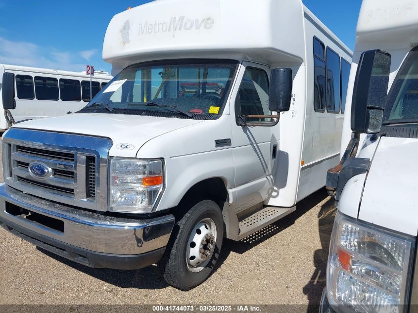 2017 Ford E-450 Cutaway VIN: 1FDFE4FSXHDC67335 Lot: 43369839