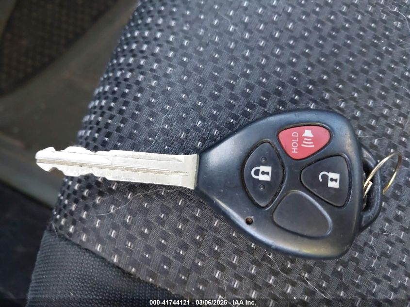 2009 Pontiac Vibe VIN: 5Y2SP67069Z417287 Lot: 41744121