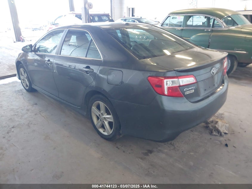 2013 TOYOTA CAMRY VIN: 4T1BF1FK3DU671209