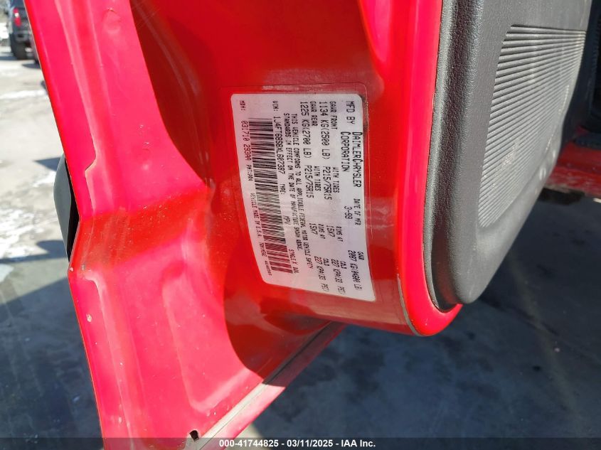 1999 Jeep Cherokee VIN: 1J4SC68S8XL607387 Lot: 41744825