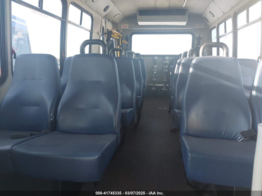 2016 Chevrolet Express Cutaway 4500 Diesel VIN: 1GB6GUBL9G1125012 Lot: 41745335