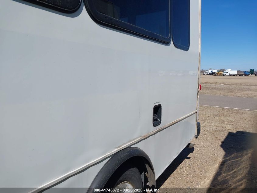 2018 Ford E-450 Cutaway VIN: 1FDFE4FSXJDC36320 Lot: 41745372