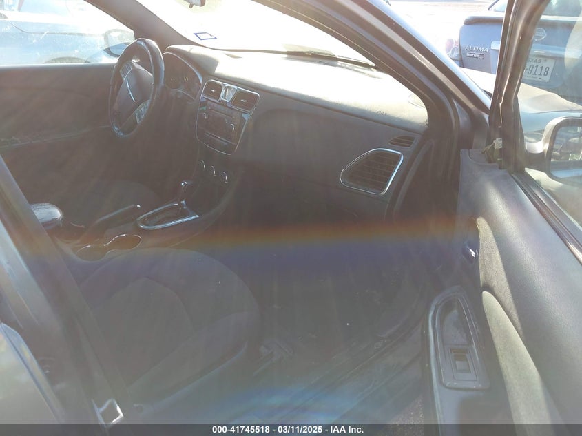 2012 CHRYSLER 200 VIN: 1C3CCBBB2CN191625