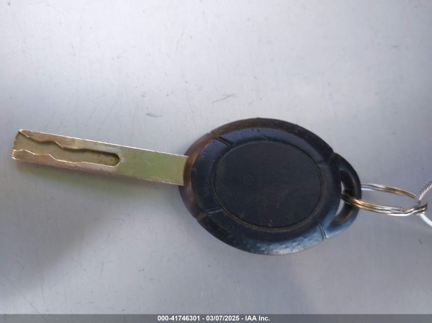 2005 Mini Cooper VIN: WMWRF335X5TF62640 Lot: 41746301