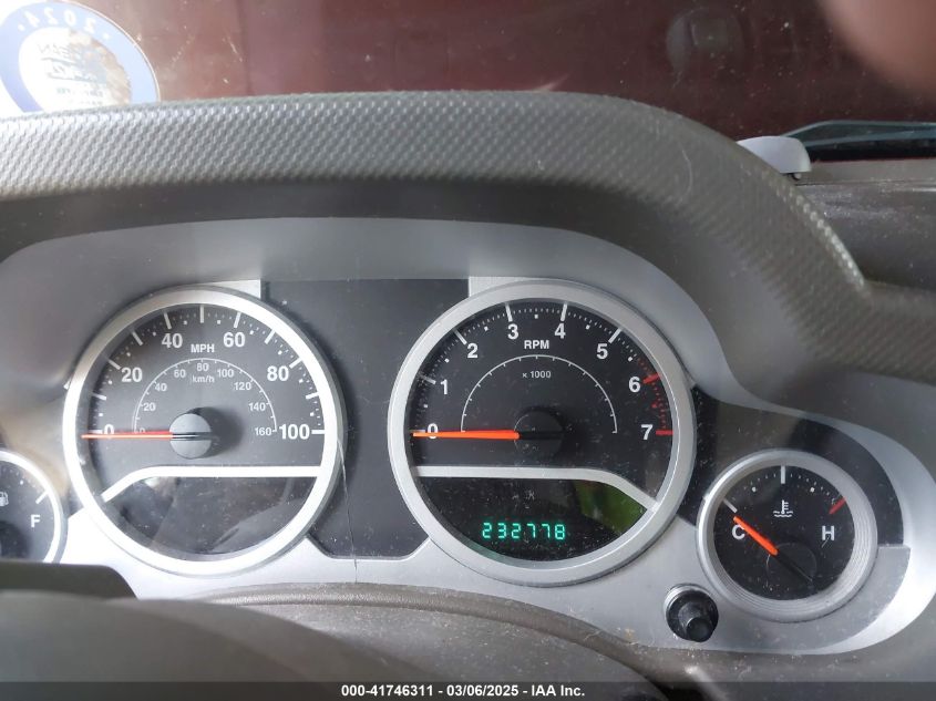 2007 Jeep Wrangler Unlimited Sahara VIN: 1J4GA591X7L187142 Lot: 41746311