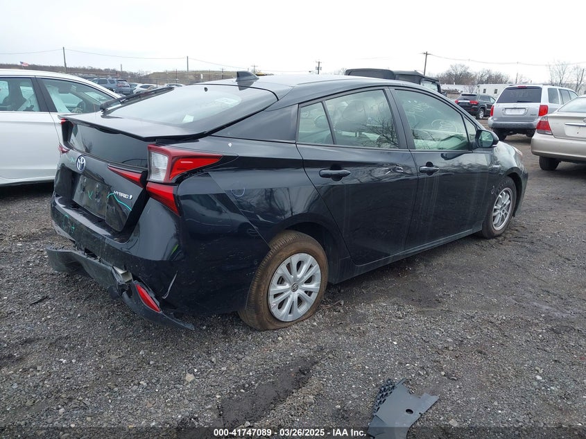 2022 TOYOTA PRIUS VIN: JTDKAMFUXN3174204