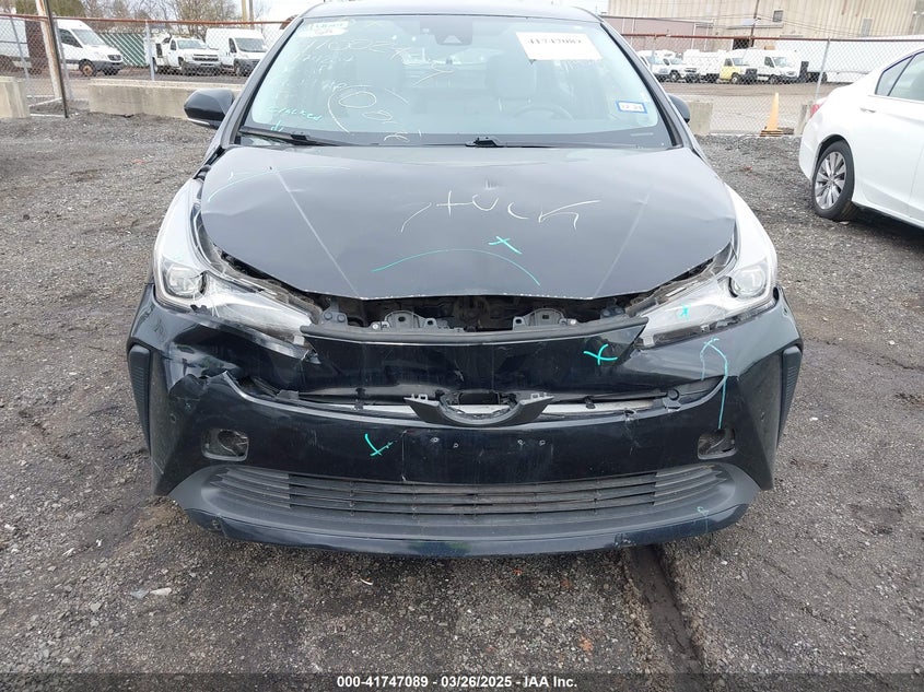2022 TOYOTA PRIUS VIN: JTDKAMFUXN3174204