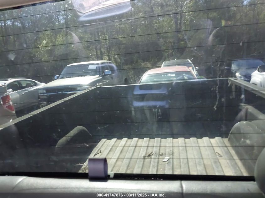 2003 GMC Sierra VIN: 1GTEK19R83E221078 Lot: 41747876