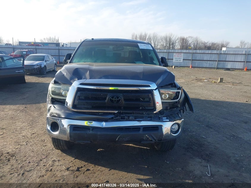 2013 TOYOTA TUNDRA GRADE 5.7L V8 - 5TFDW5F11DX280229