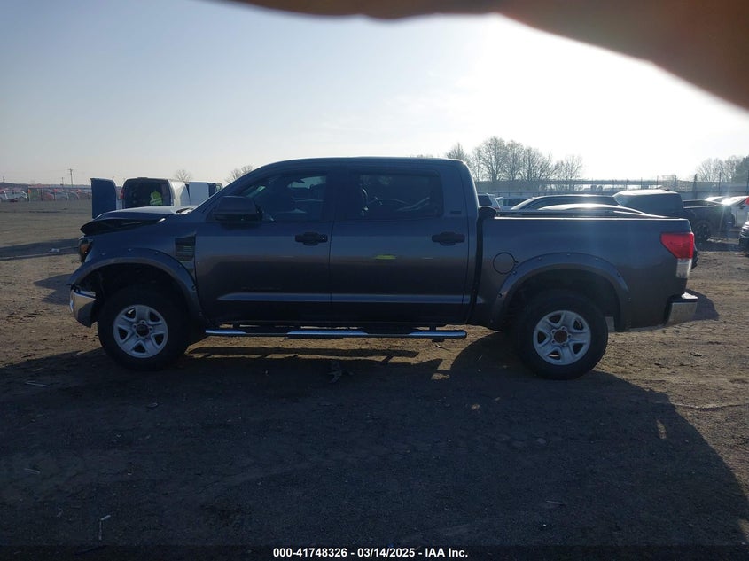 2013 TOYOTA TUNDRA GRADE 5.7L V8 - 5TFDW5F11DX280229