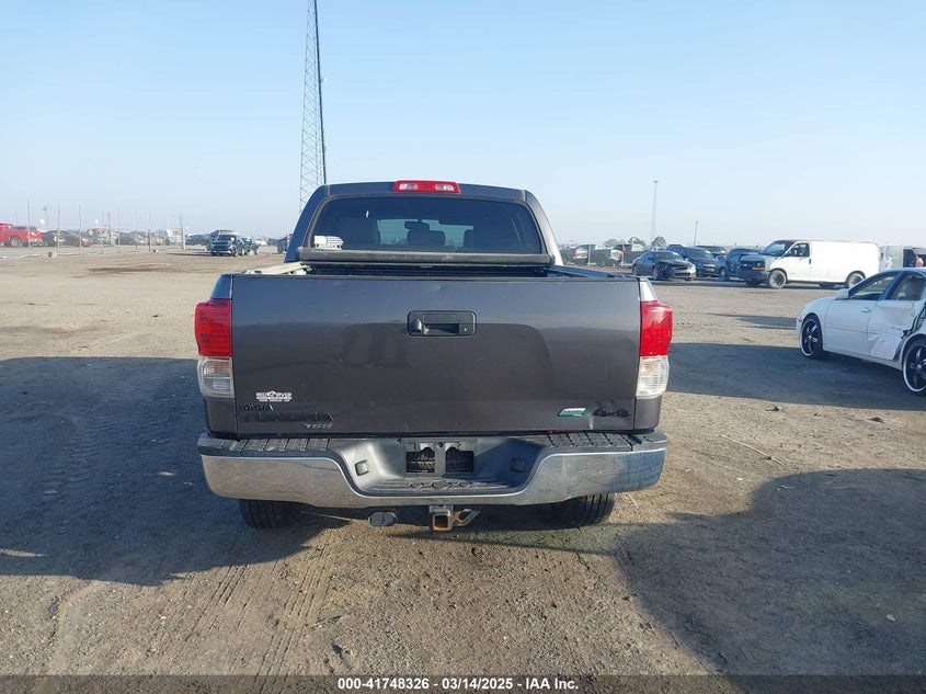 2013 TOYOTA TUNDRA GRADE 5.7L V8 - 5TFDW5F11DX280229