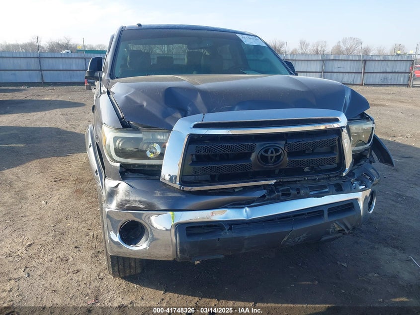 2013 TOYOTA TUNDRA GRADE 5.7L V8 - 5TFDW5F11DX280229